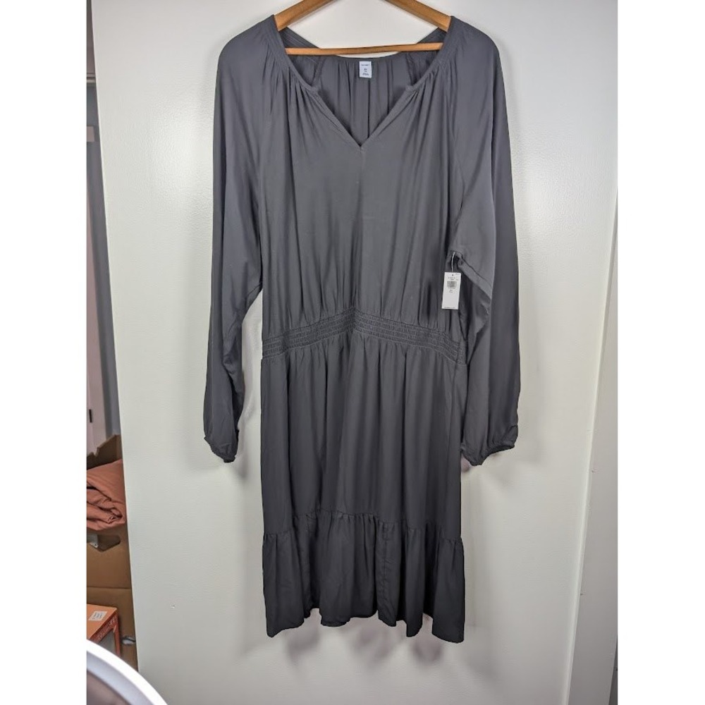 Old Navy Midi Dress Women Size XXL TALL Smocked Office Minimalist Goth Flowy NEW - Picture 2 of 7